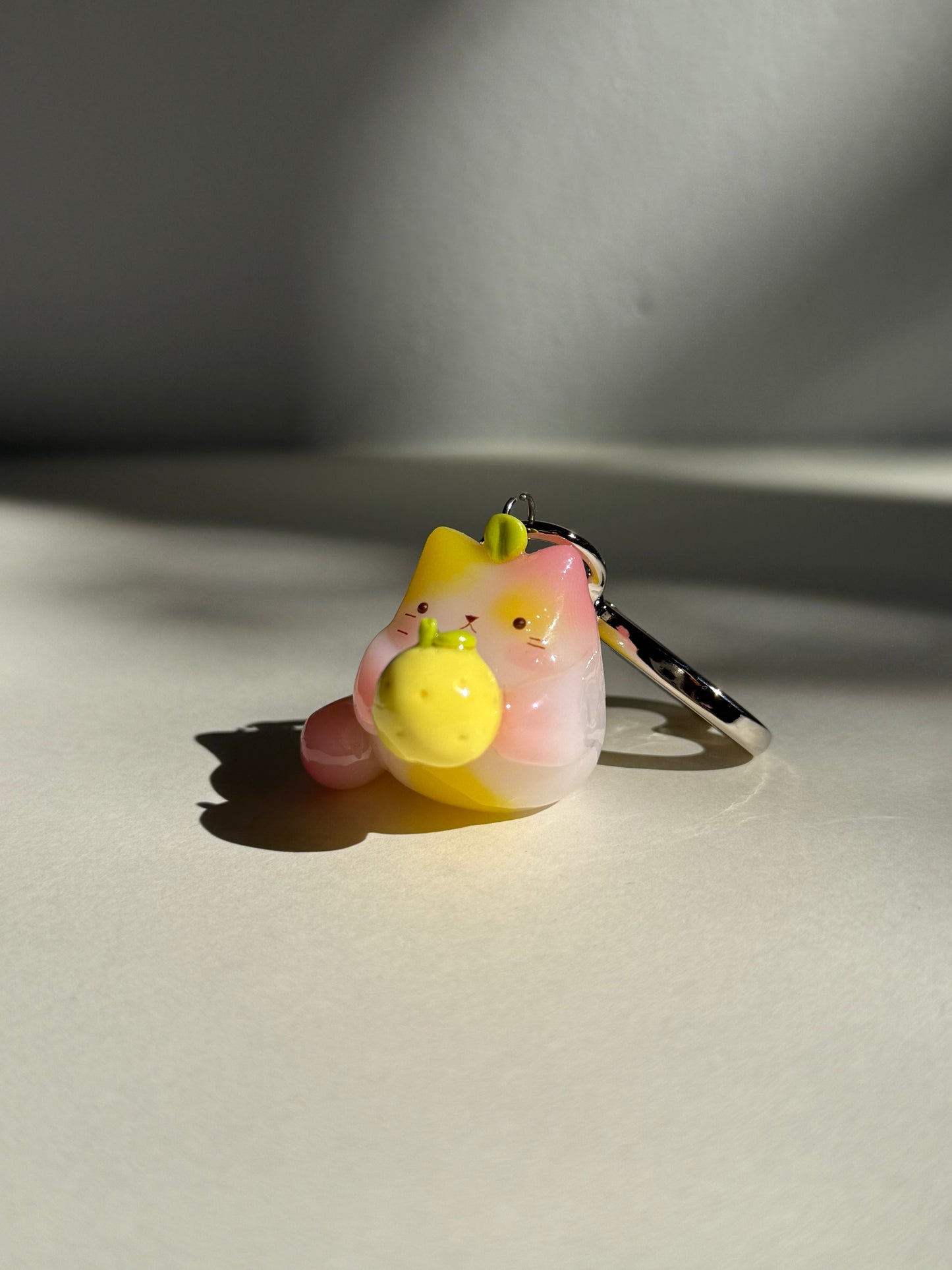 Grapefruit Jelly Fruit Cat Clay Keychain