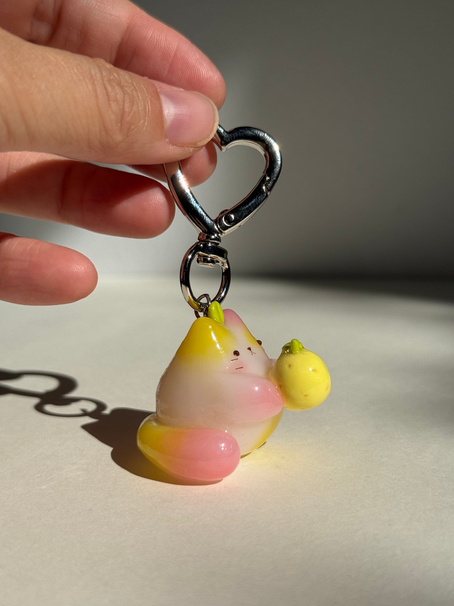 Grapefruit Jelly Fruit Cat Clay Keychain