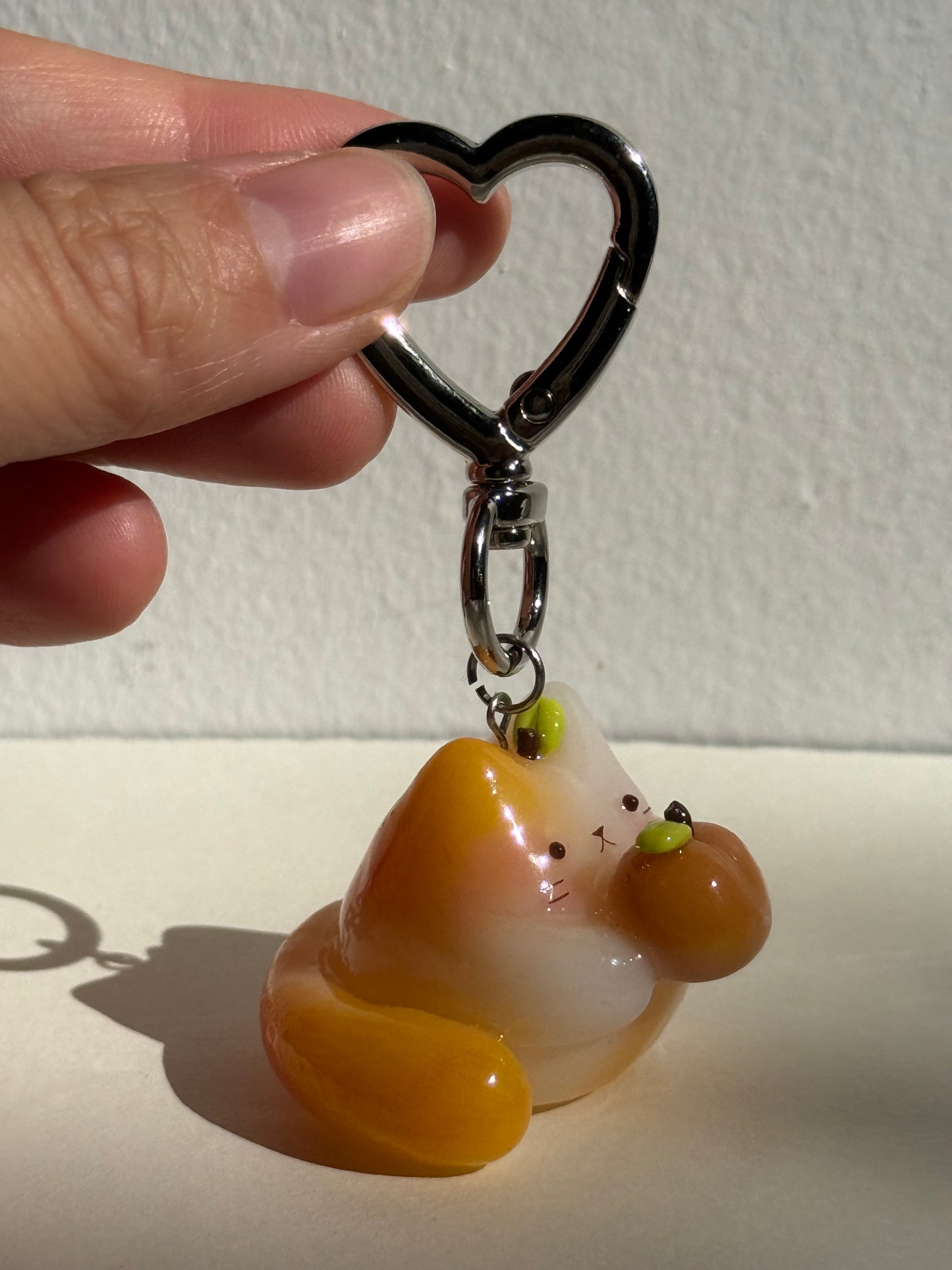 Peach Jelly Fruit Cat Clay Keychain